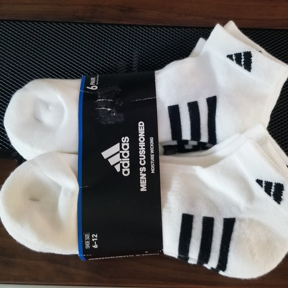 New Adidas Men`s Cushioned Moisture Wicking Ankle Socks 6-Pack Size 6-12